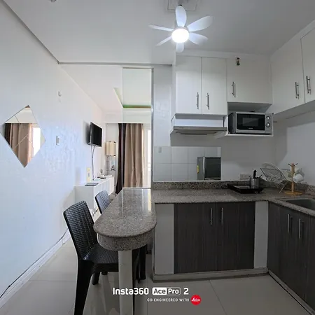 Azuma Suite Malate